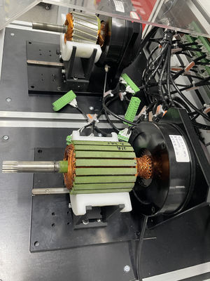 Ausrüstung zur Prüfung von Armaturen Gleichstromwiderstand Induktivität Überspannung Isolierung Hi-Pot Rotation fournisseur