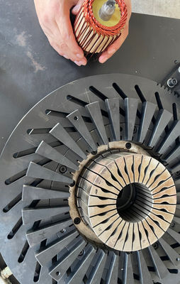 Wie produziert man ein Auto Runddraht Starter Armature Conformadora De Alambre Rund fournisseur