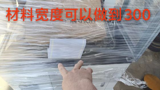 Polyester-Schleppliner ohne Heizung Kreuzungsformschneidemaschine fournisseur